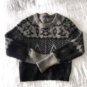 Aritzia cropped wool sweater